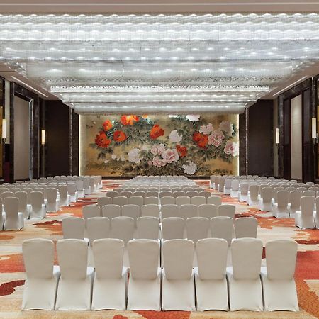 Sheraton Zhenjiang Hotel Bagian luar foto