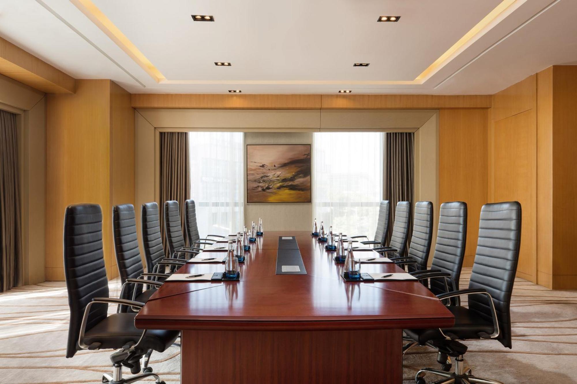 Sheraton Zhenjiang Hotel Bagian luar foto