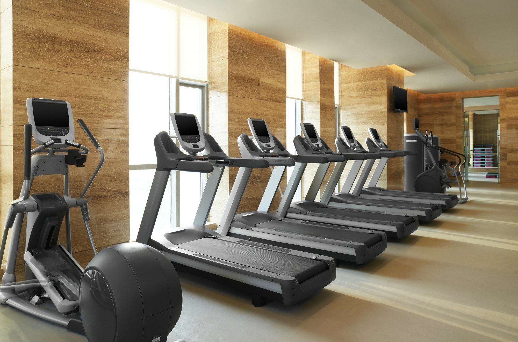 Sheraton Zhenjiang Hotel Bagian luar foto